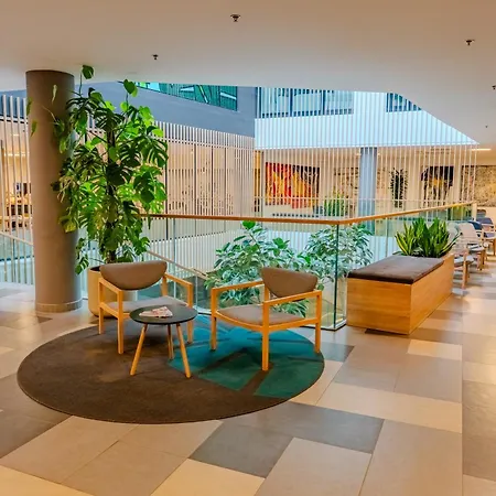 Academia Hotel 4*